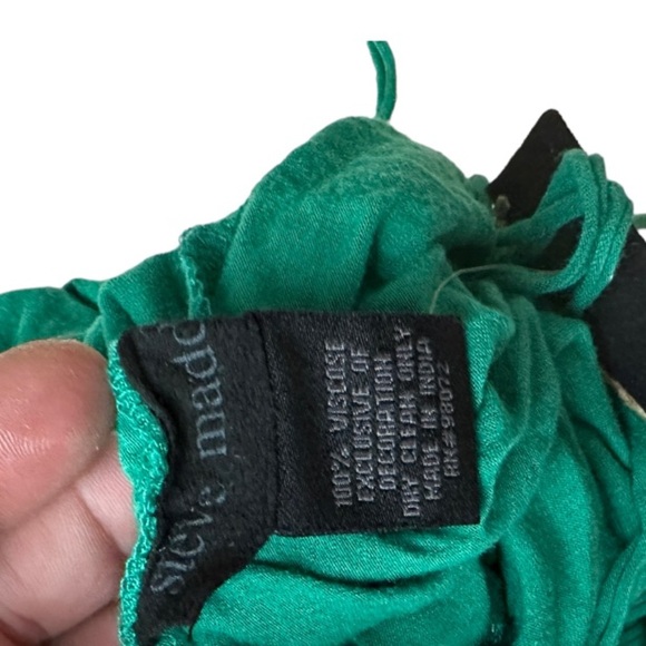 Steve Madden Green Fringe Infinity Scarf - Picture 7 of 7